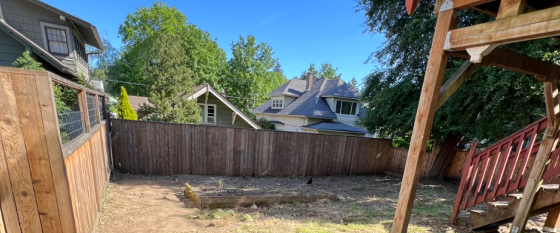 Choosing The Right Fence: What Lawn Care Services Recommend For Tigard Homes